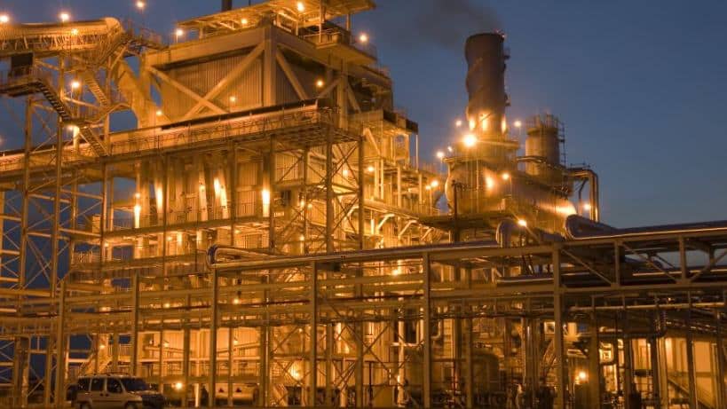 São Martinho registra lucro líquido de R$ 172,8 milhões no 4T da safra 2025/26 com etanol em alta; mira até 30% de participação de mercado e dividendo