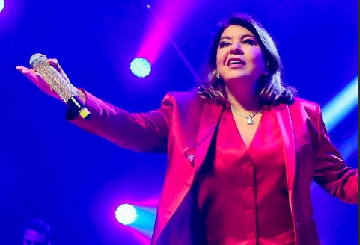 "Roberta Miranda Grava DVD 'Filha do Chão' em Lucas do Rio Verde: União da Música Sertaneja com o Agronegócio Brasileiro"