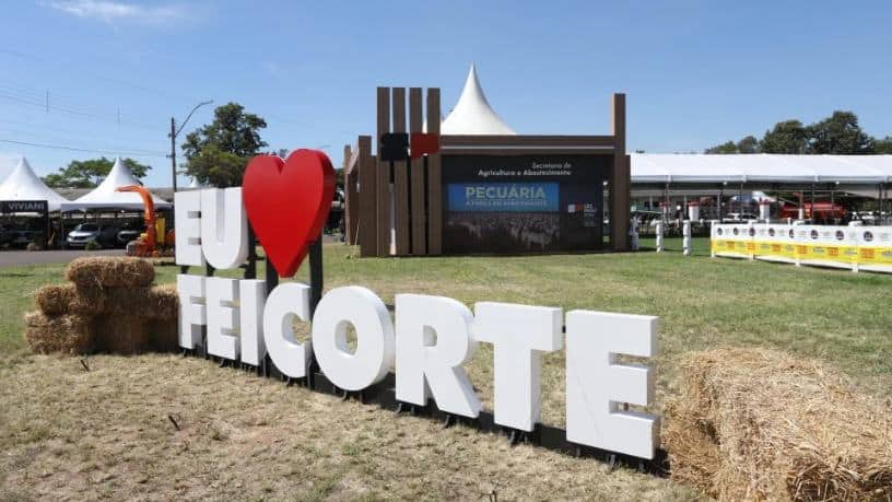 Feicorte 2026 em Presidente Prudente: Flávio Bolsonaro e Tarcísio de Freitas fortalecem o agronegócio e sinalizam pré-candidatura