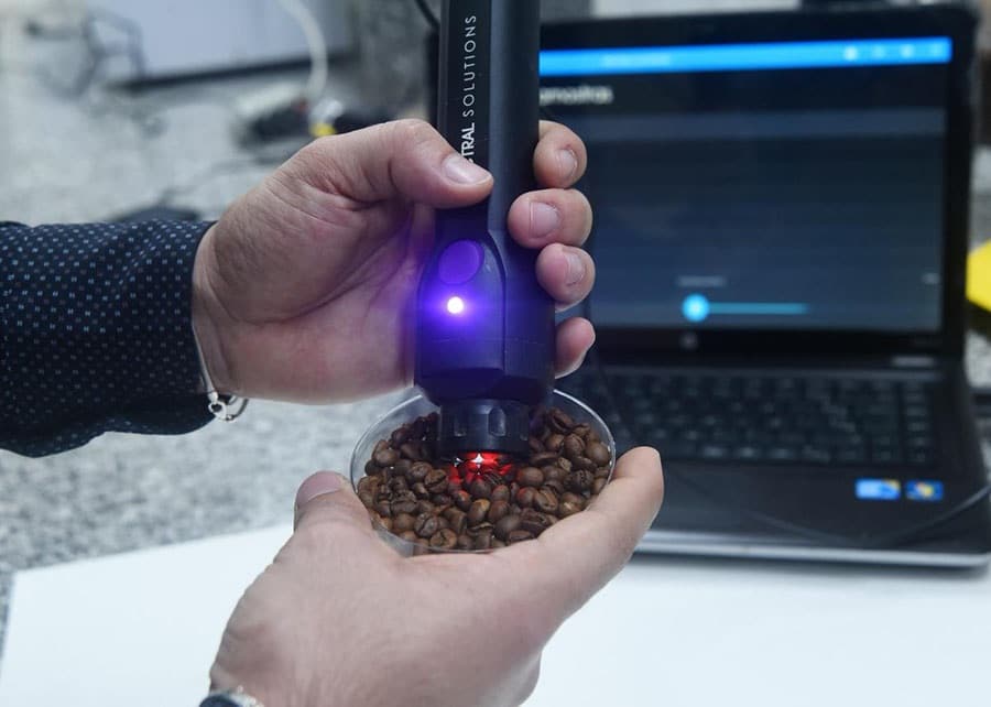 "Revolução no Café: Tecnologia NIR Combate Fraudes e Valoriza Cafés Brasileiros"