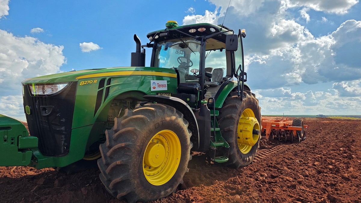 Automação agrícola com tratores autônomos da ASI avança no Brasil: Atvos registra aumento de 20% na produtividade e redução de até 10% no consumo de diesel em lavouras de cana