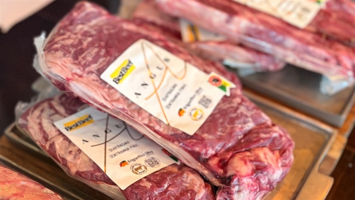 "Brasil Conquista Mercado Internacional: Exportações de Carne de Alta Qualidade em Ascensão em 2026"