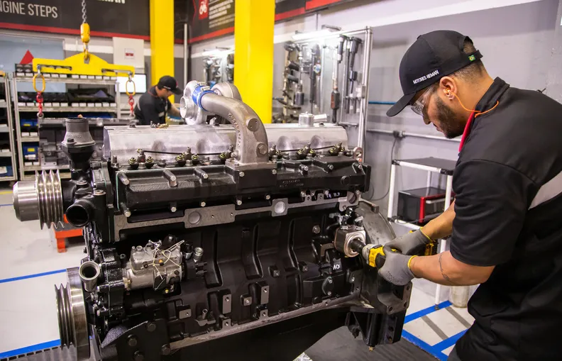 Peças que voltam a produzir: remanufatura amplia a vida útil das máquinas no campo
