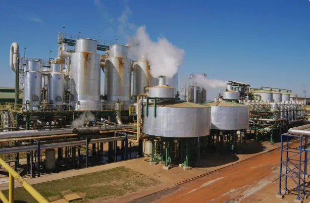 Usinas do Centro-Sul comercializam 1,89 bilhão de litros de etanol na quinzena final de agosto