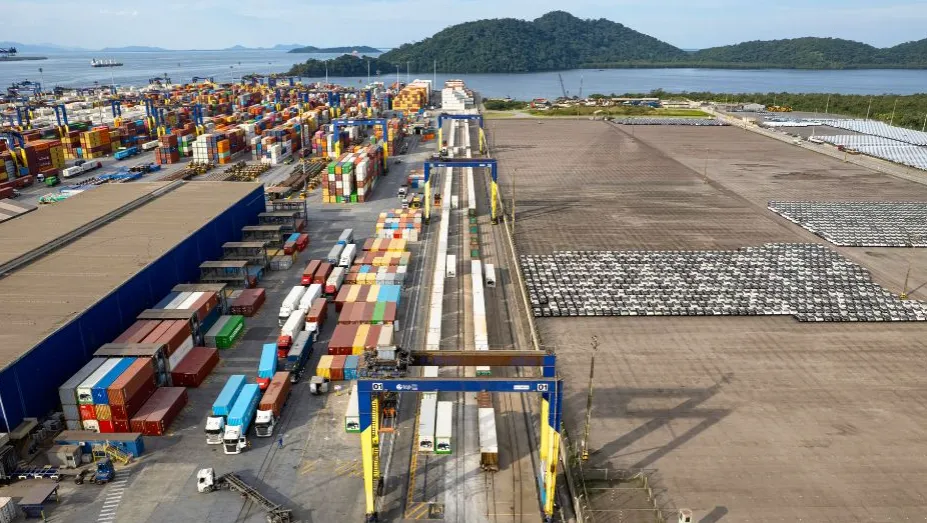 Agronegócio representa 35% do PIB brasileiro; terminal em Paranaguá amplia estrutura refrigerada