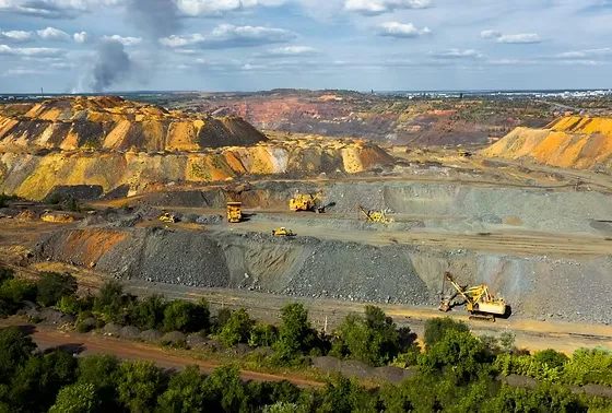 RN debate industrialização de minerais críticos e terras raras em evento na capital