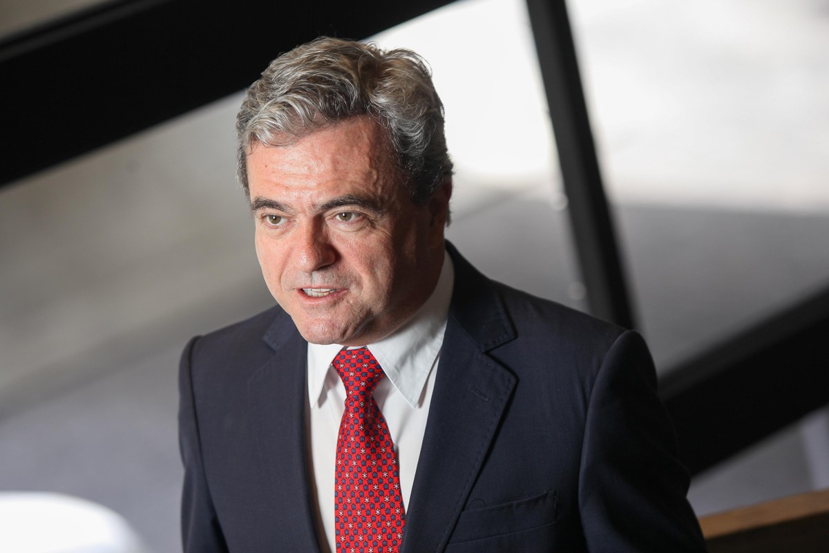 Ormuz fechado: ABPA aponta rotas alternativas para exportação de frango brasileiro ao Oriente Médio