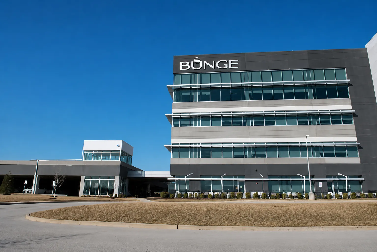 Bunge vende últimas usinas no Brasil e encerra atuação no setor sucroenergético