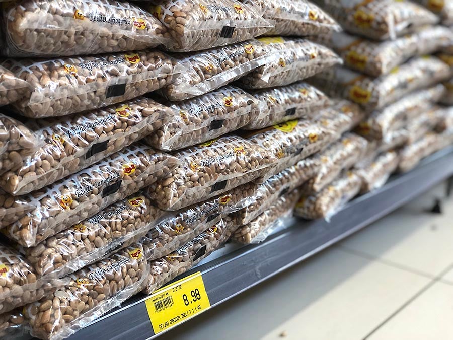 "Escassez de Feijão Carioca e Preto Impulsiona Preços: Oportunidade para Produtores e Impacto no Mercado"