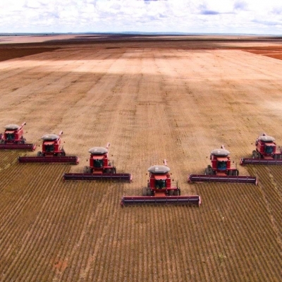 PIB do agronegócio brasileiro sobe 29% desde 2020, mas 2026 deve desacelerar por clima e guerra no Irã