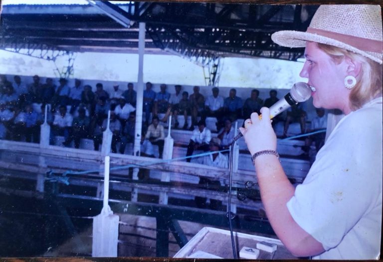 Martelo de geração para geração