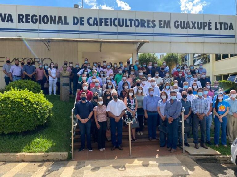 Cooxupé doa R$ 2 milhões para tratamento em hospitais