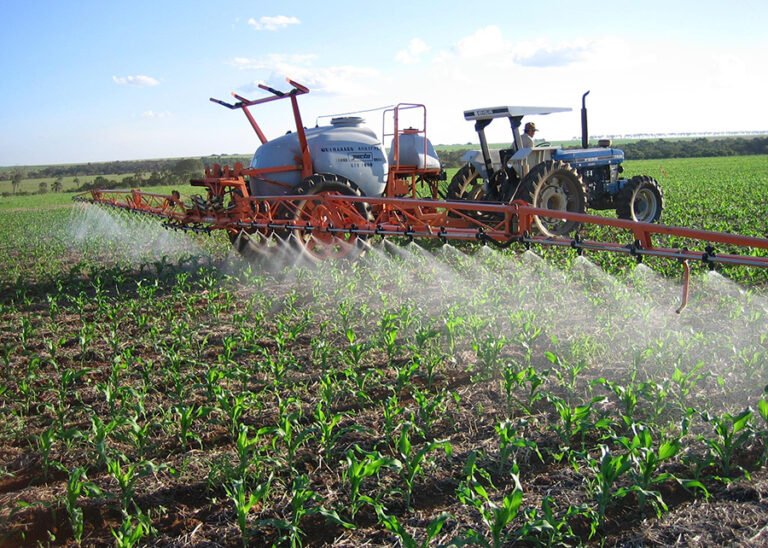 Produtores de MT apoiam modernização na lei dos defensivos agrícolas