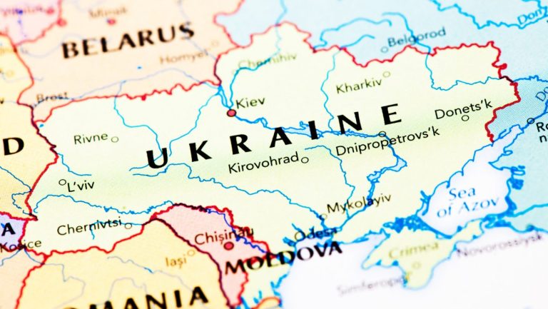 Mísseis russos explodem na Ucrânia e sacodem agro no Brasil