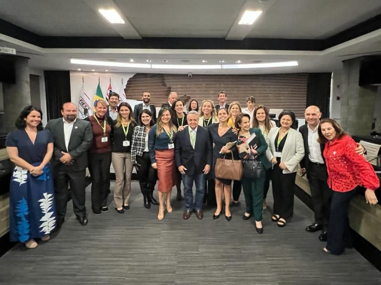 “De Olho no Material Escolar” com apoio do Conselho Científico Agro Sustentável