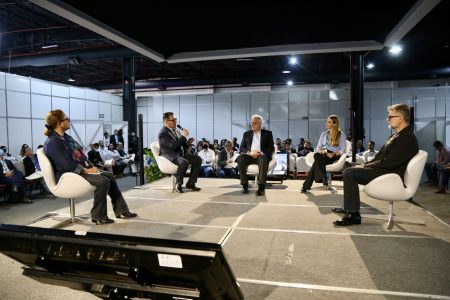 IX Abisolo Fórum e Exposição: tecnologia e recursos humanos no agronegócio