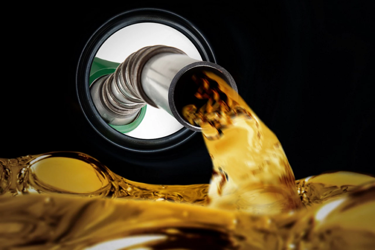 Após 5 meses de baixa, preço da gasolina sobe