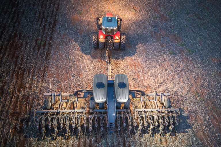 Brasil tem bastante adubo armazenado. Medo de escassez levou a compras recordes
