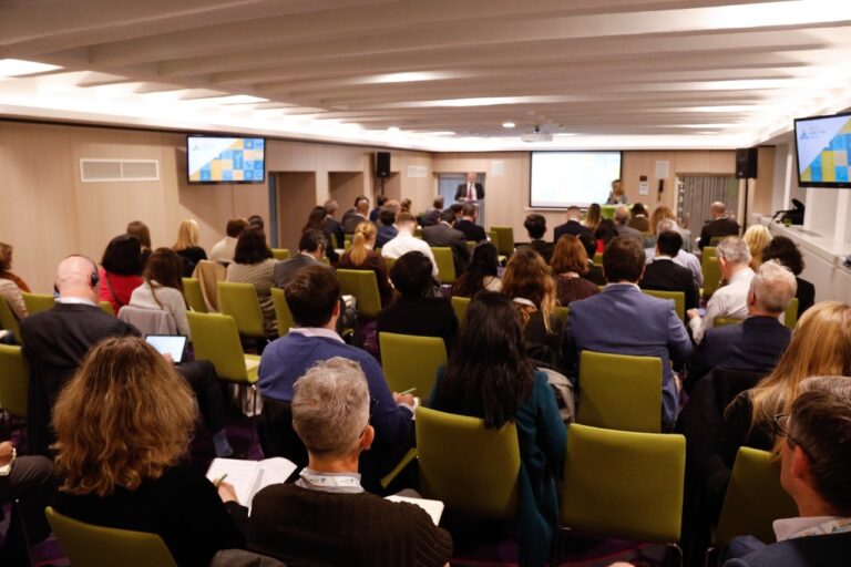 CNA debate produção sustentável no agro em Bruxelas