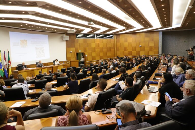 Política econômica promete preocupante retorno ao passado, diz economista