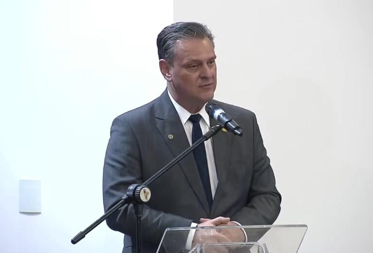 Podemos dobrar a produção brasileira em 20 anos, diz novo ministro