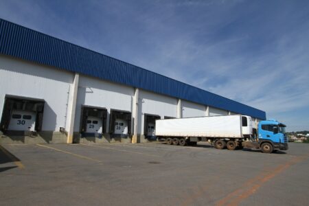 Marfrig distribui 385 toneladas de carne por dia no Brasil