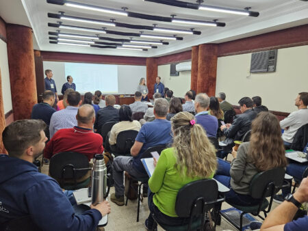 Atendimento a suspeitas de febre aftosa é tema de treinamento na Costa Doce